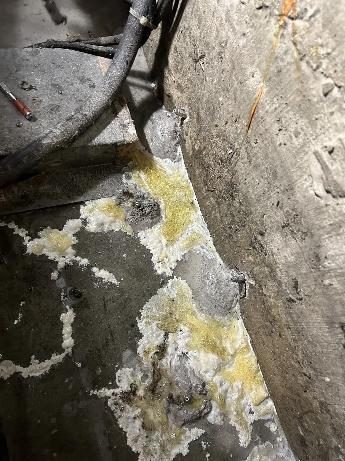 止水材の注入状況