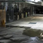 地下駐車場　水溜まり